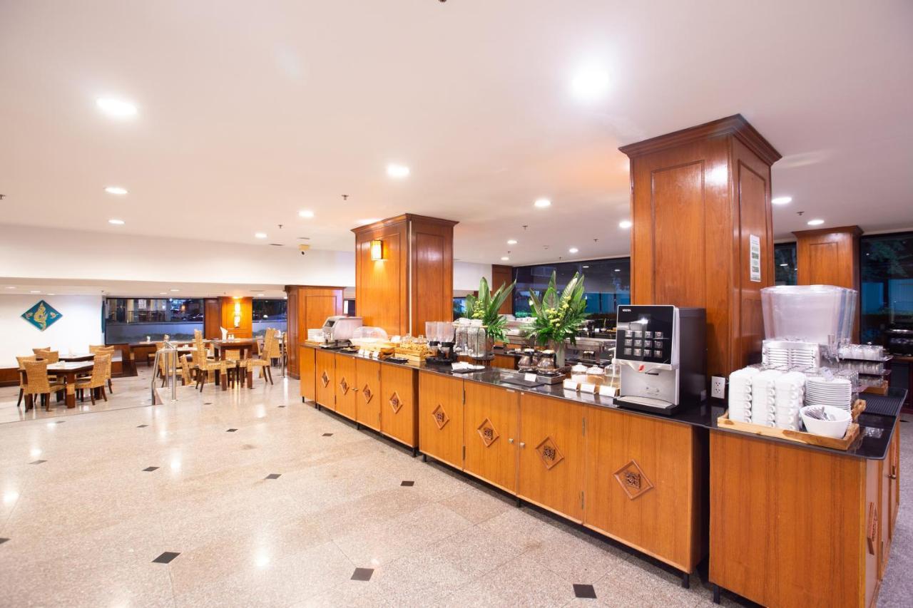 Hotel Ch 4*