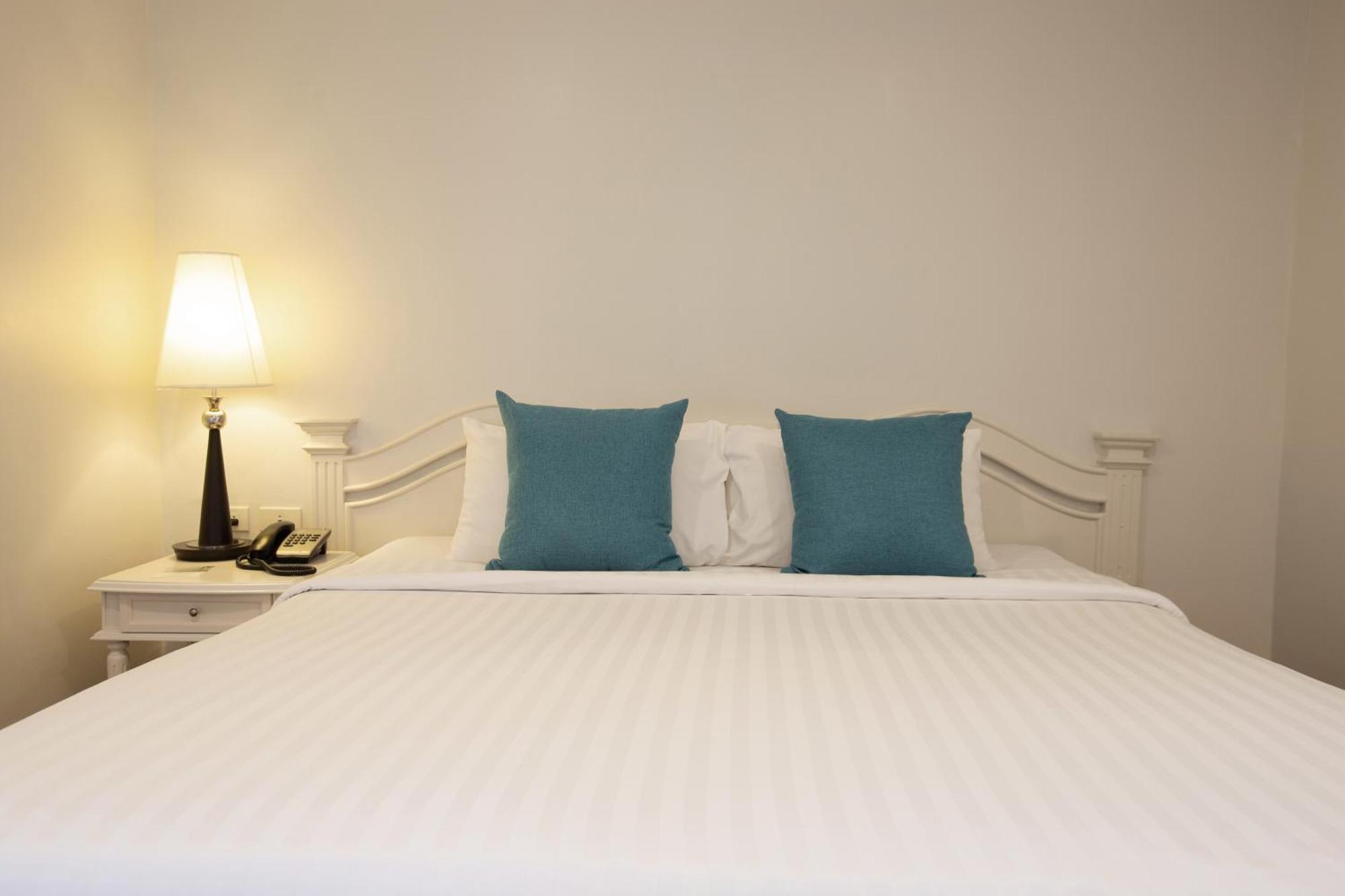 Hotel Ch 4*
