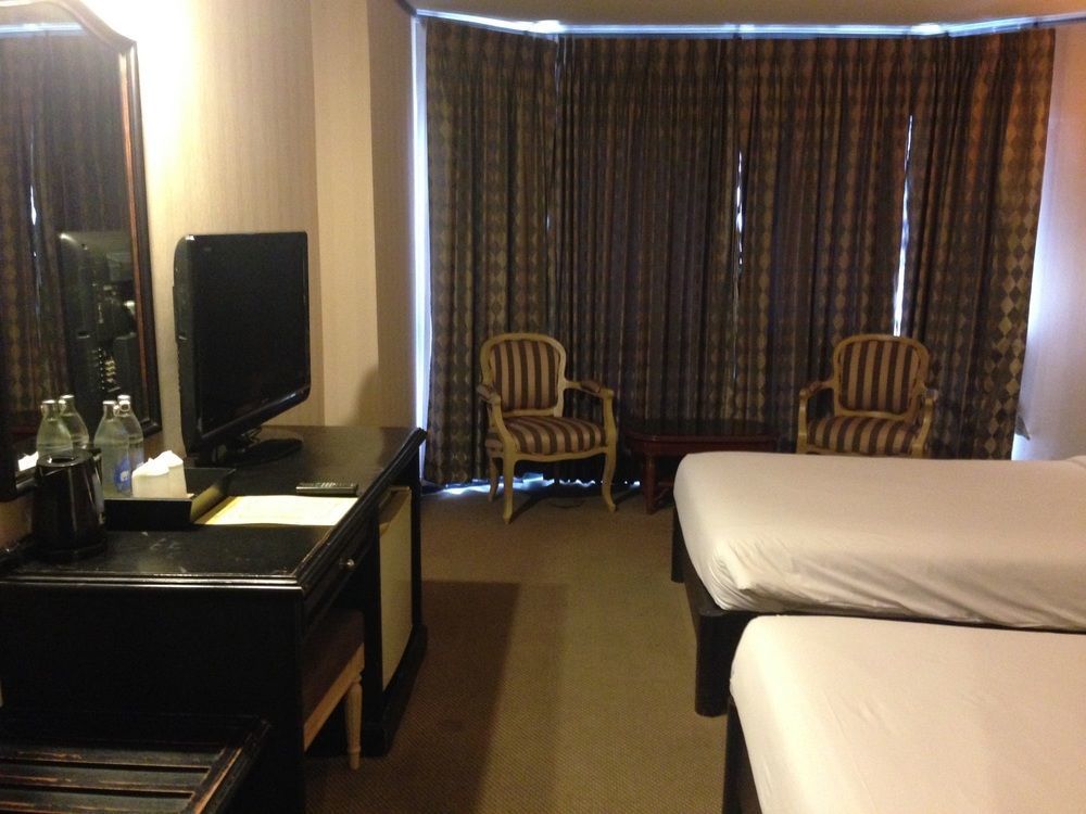 Hotel Ch 4*